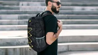 Hátizsákok és övtáskák